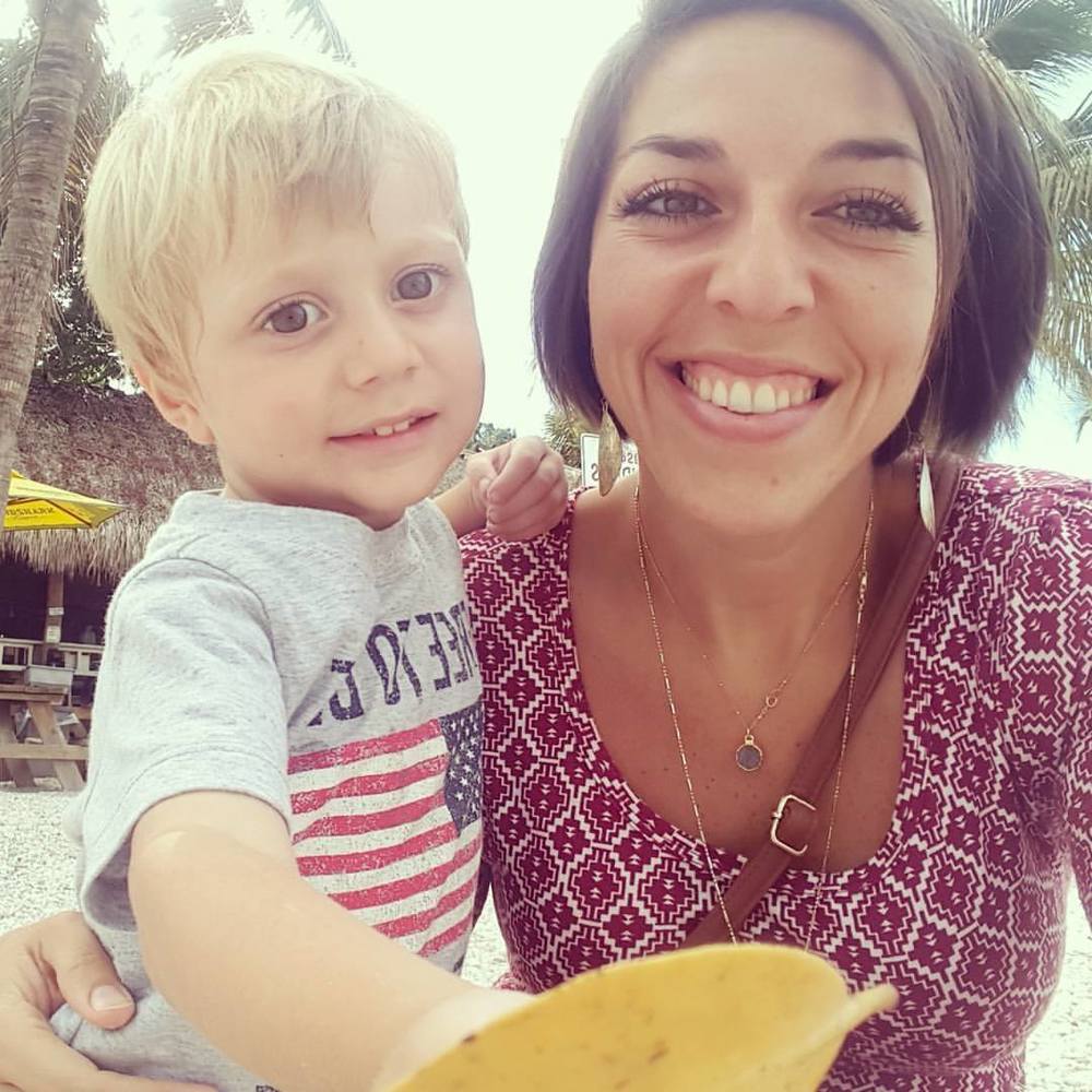 Meet your Posher, Crystal